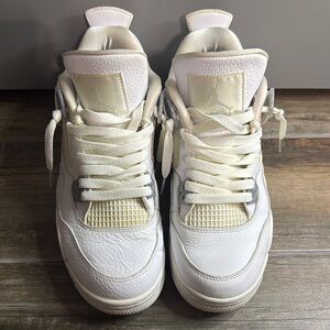 Air Jordan 4 Retro White Sneakers